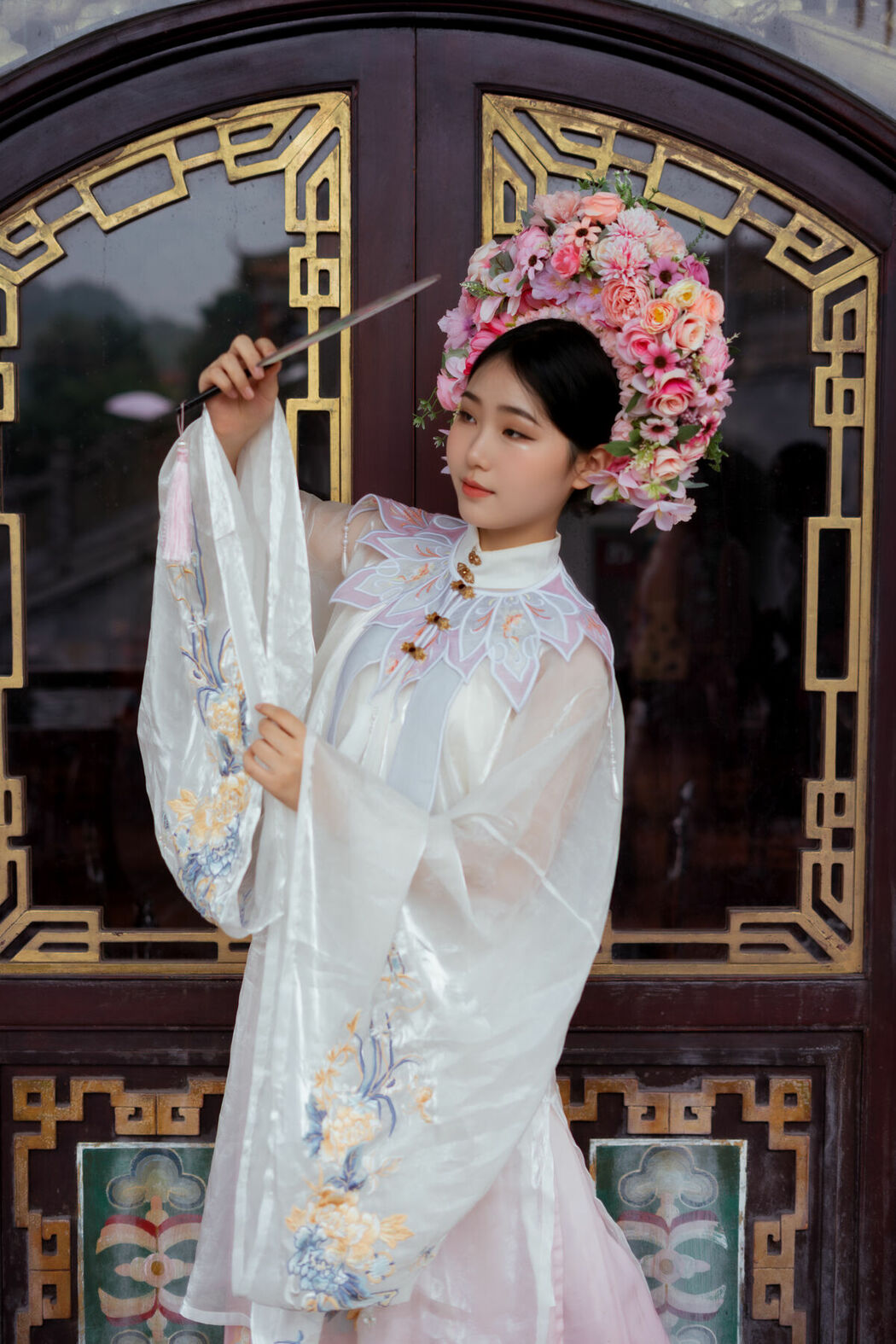 YiTuYu艺图语 Vol.10161 Qi Yu (18P)