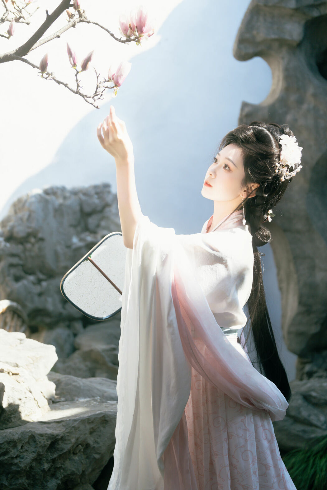 YiTuYu艺图语 Vol.10158 Tian Xin Ya Ya (16P)