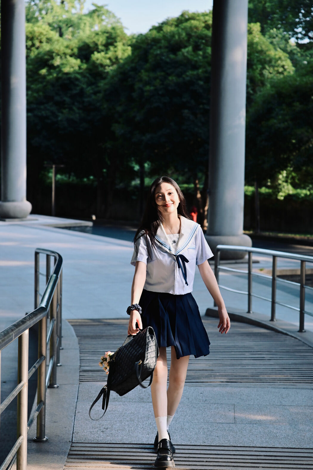 YiTuYu艺图语 Vol.10159 Vicky (14P)
