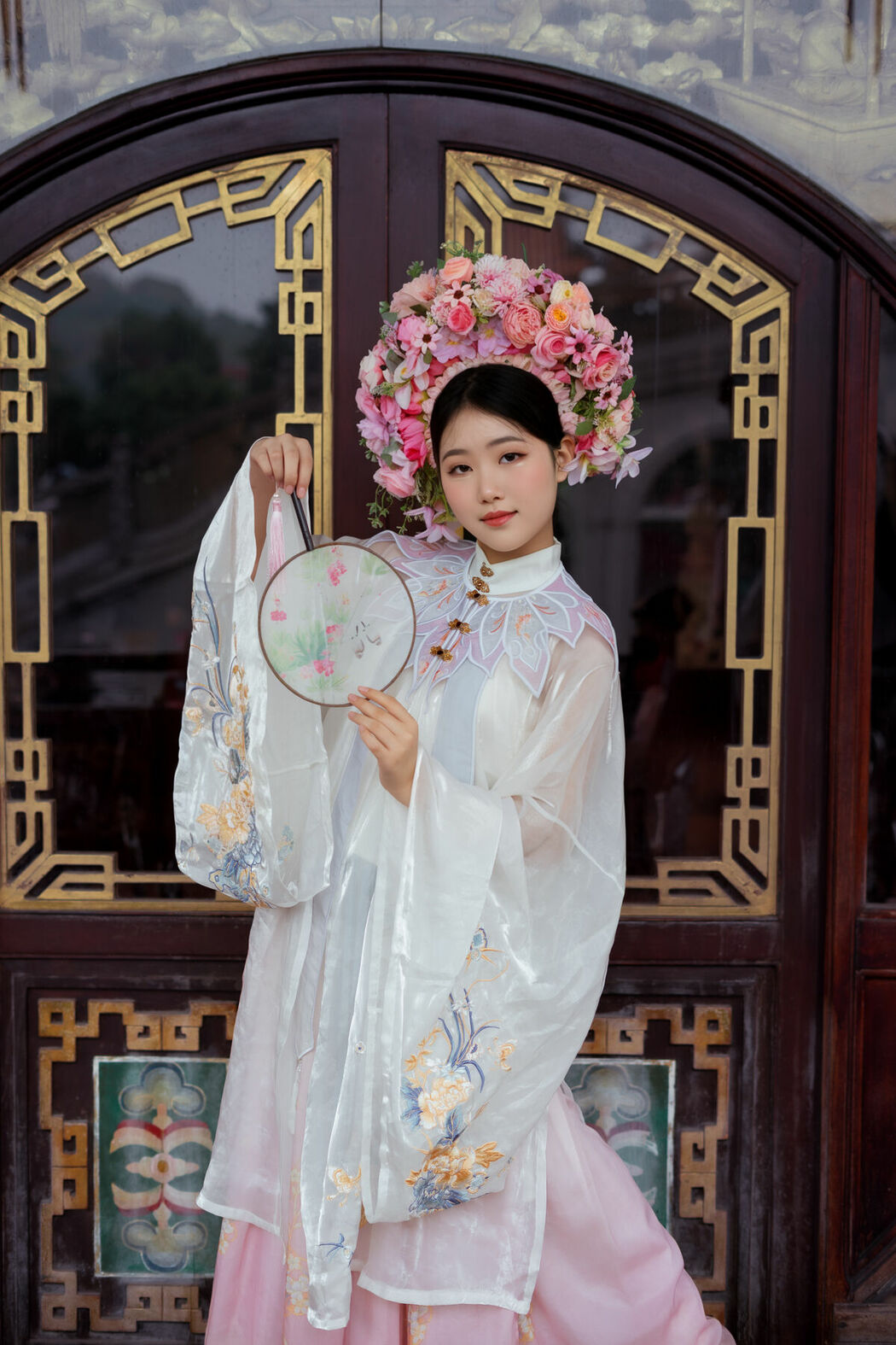 YiTuYu艺图语 Vol.10161 Qi Yu (18P)