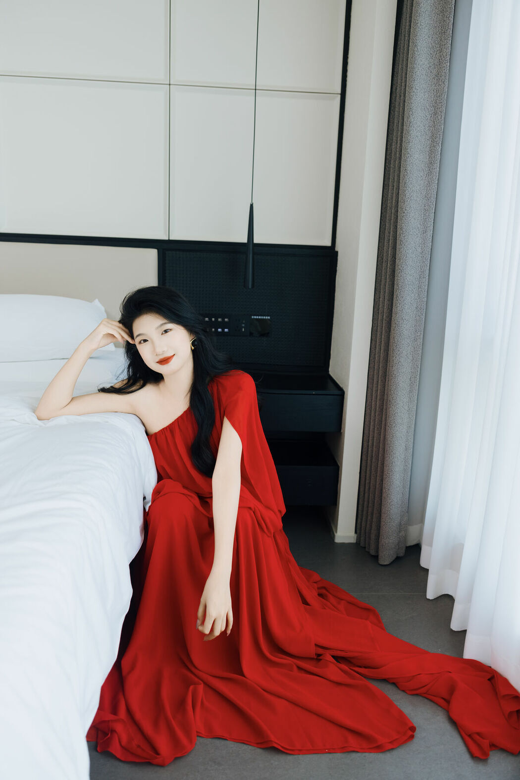 YiTuYu艺图语 Vol.10160 Yi Bei Yang Zhi (27P)