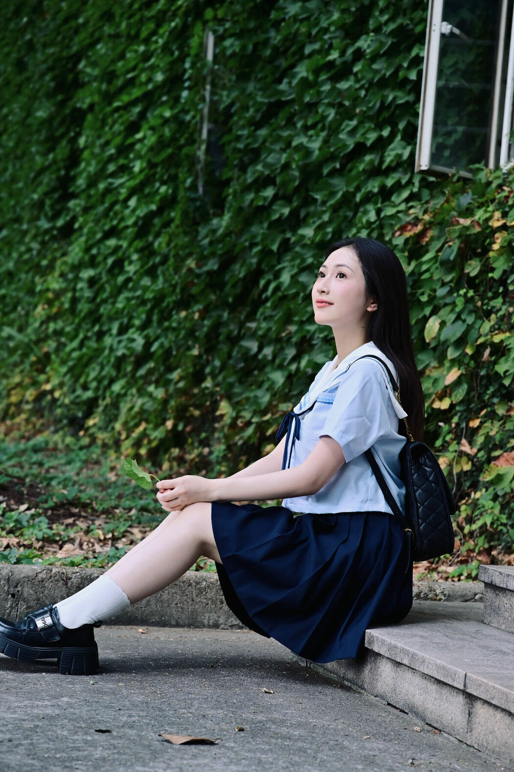 YiTuYu艺图语 Vol.10159 Vicky (14P)