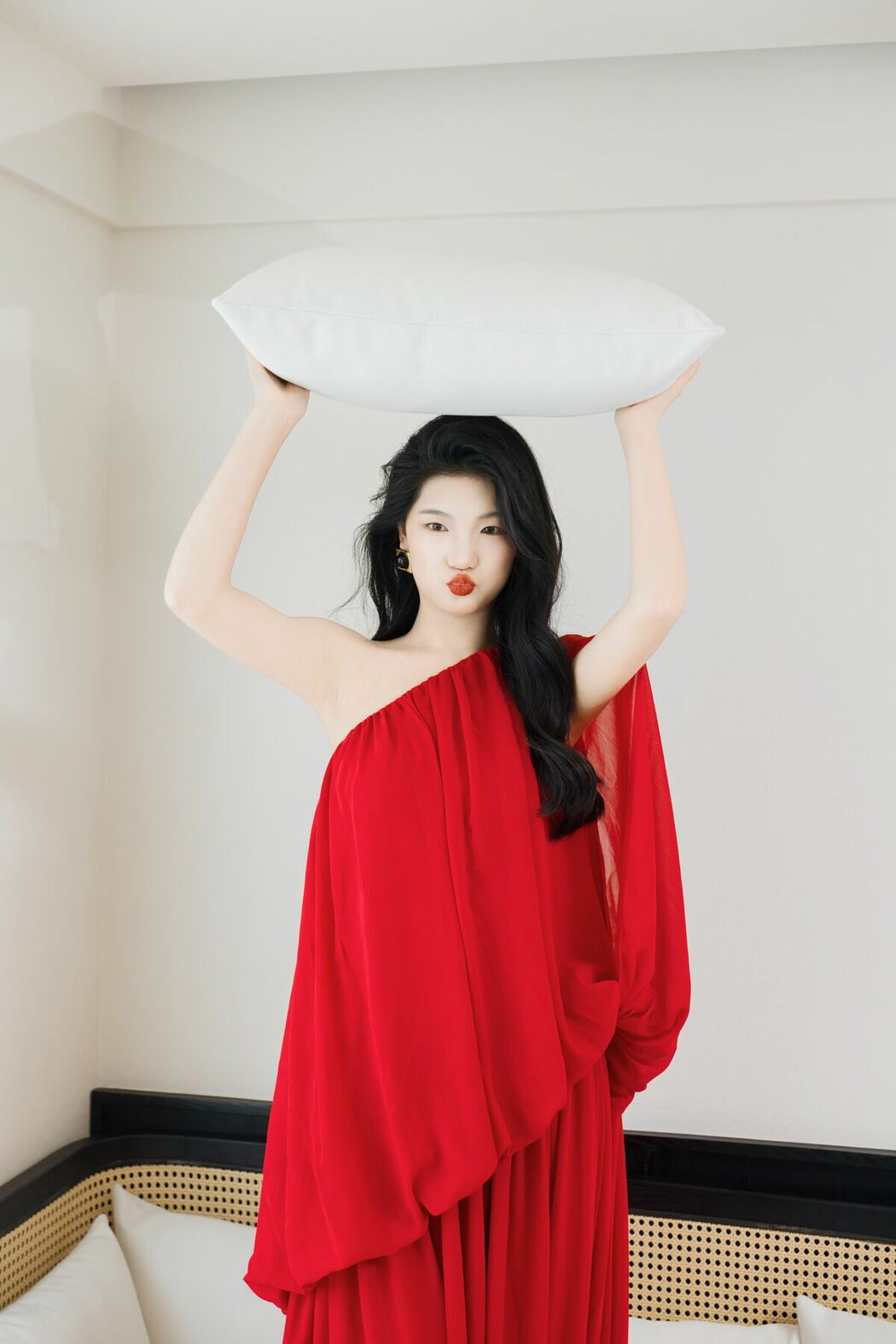 YiTuYu艺图语 Vol.10160 Yi Bei Yang Zhi (27P)