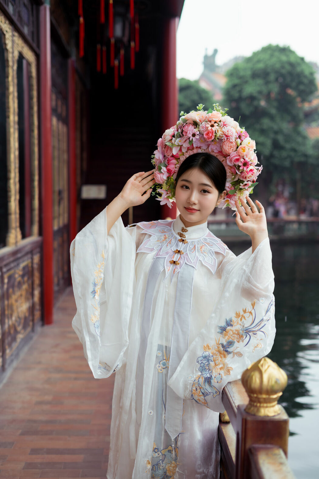 YiTuYu艺图语 Vol.10161 Qi Yu (18P)