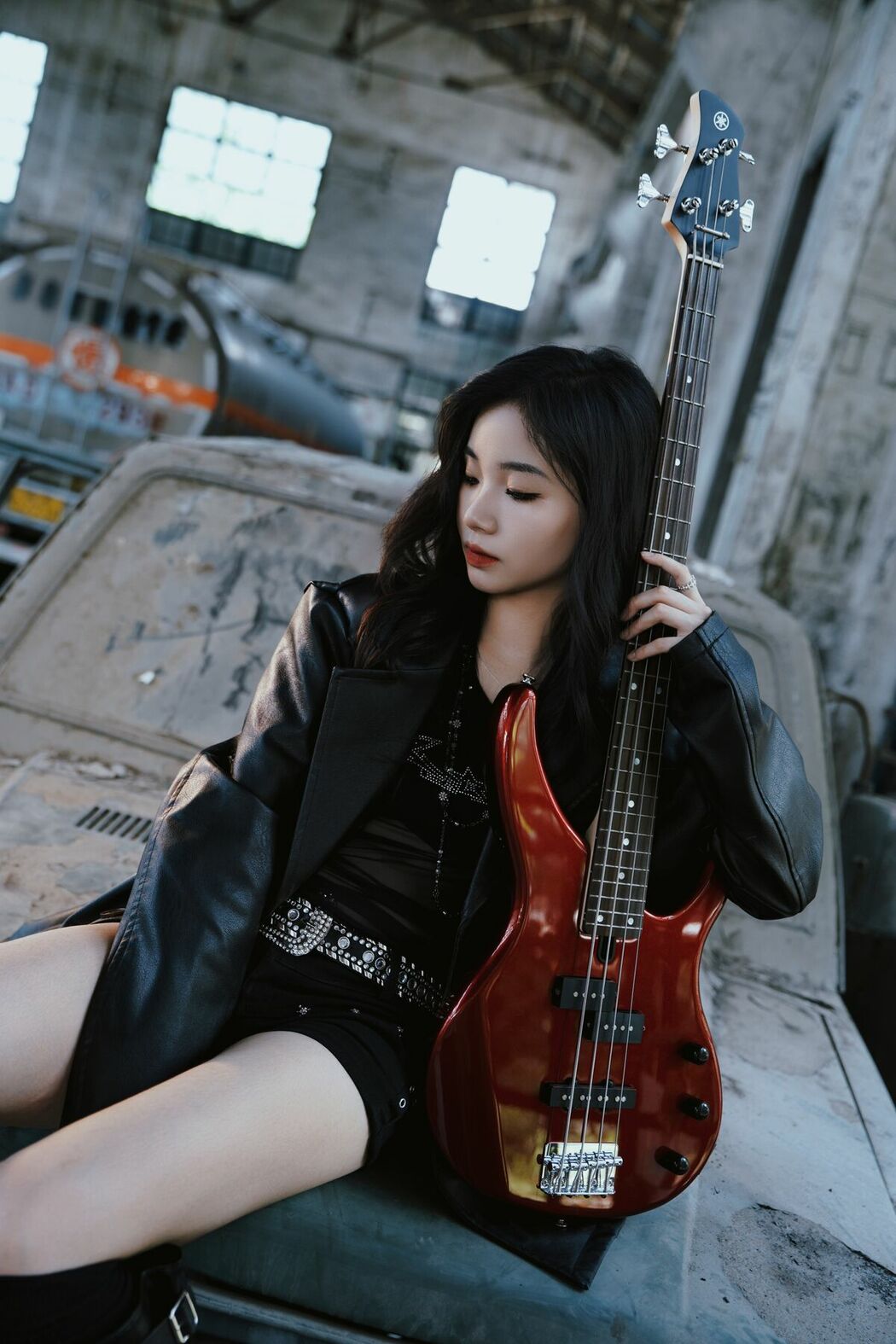 YiTuYu艺图语 Vol.10154 Tou Ming Yu Yu (16P)