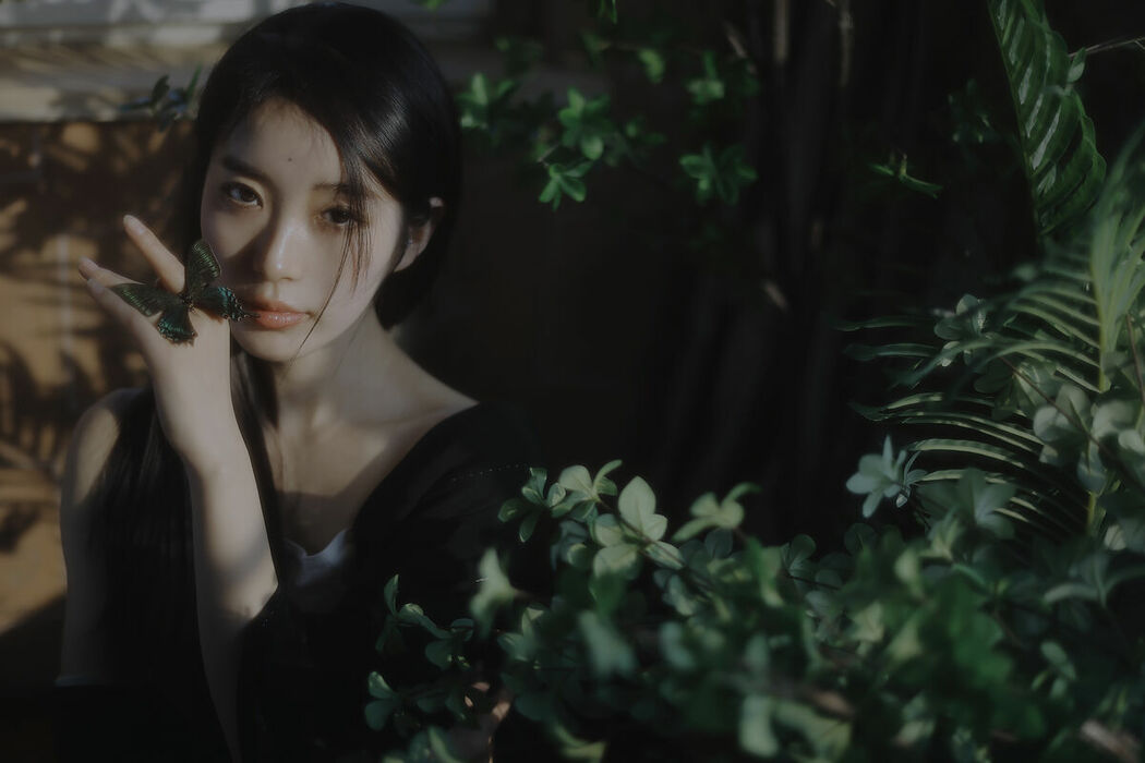 YiTuYu艺图语 Vol.10163 Mei Lu Zi (18P)