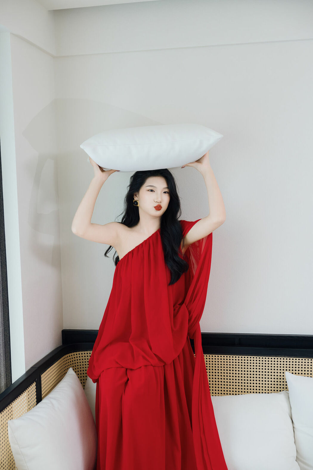 YiTuYu艺图语 Vol.10160 Yi Bei Yang Zhi (27P)