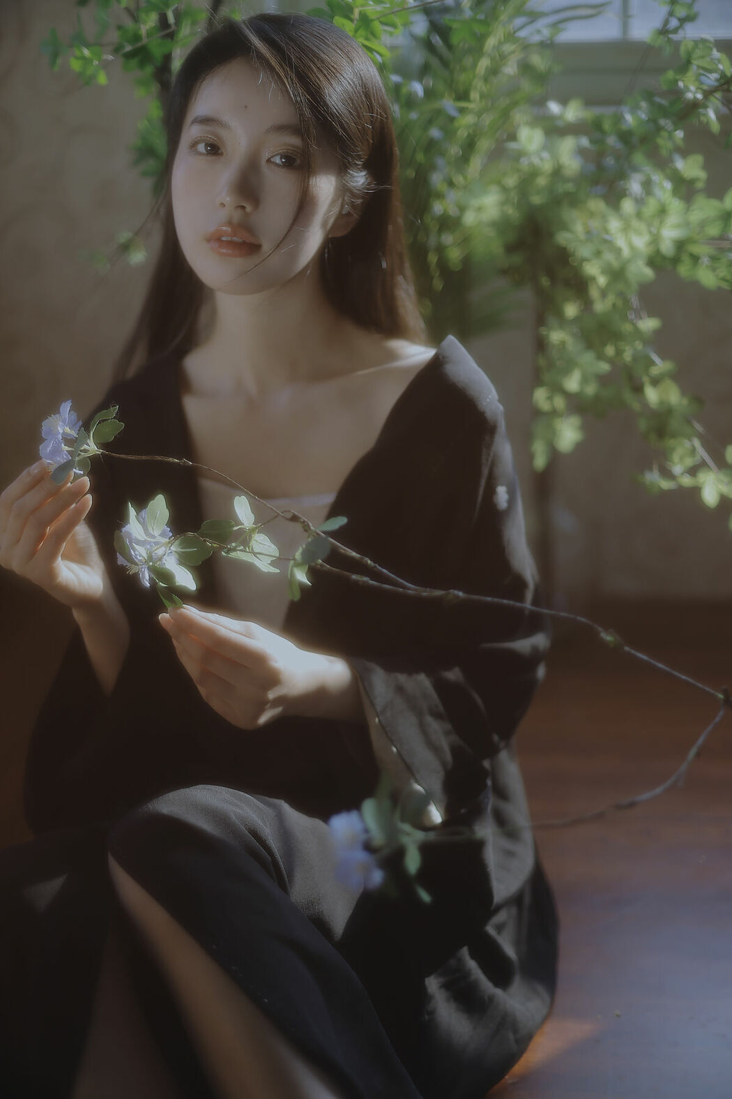 YiTuYu艺图语 Vol.10163 Mei Lu Zi (18P)