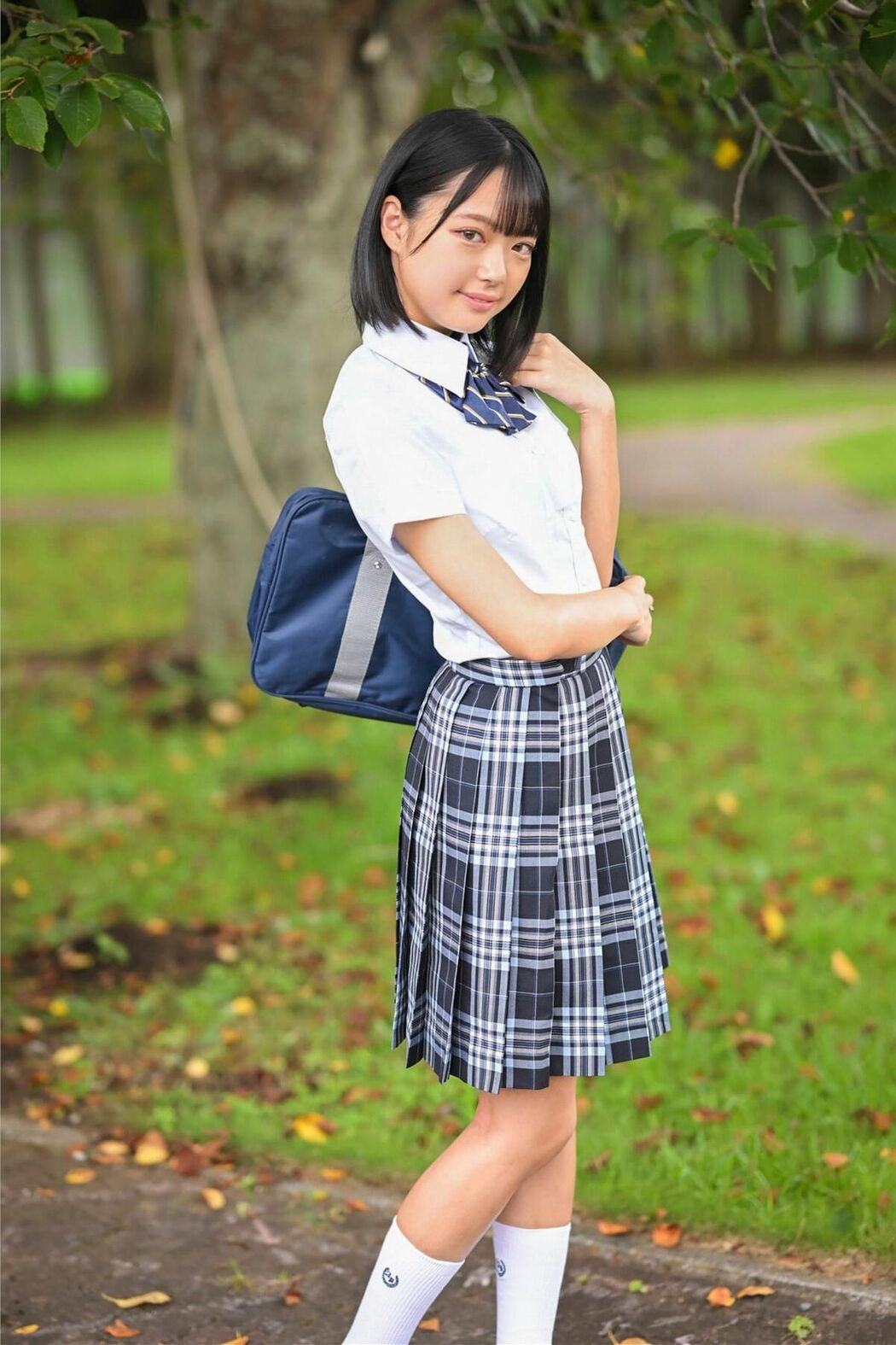 JP Amu Tsubura 粒楽あむ – Youth. アオハル Vol.3 Part01 (47P)