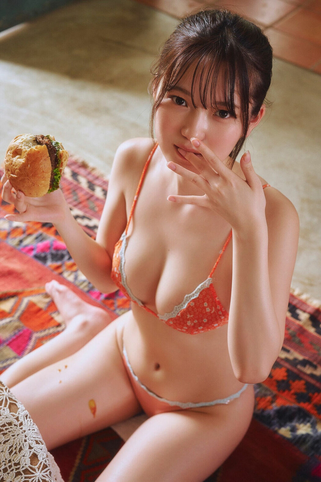 JP Timaki ちーまき – 思春期が抜けない天然ボディSPAデジタル写真集 (51P)