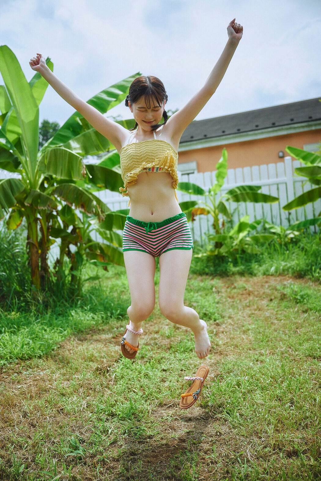 JP Timaki ちーまき – 思春期が抜けない天然ボディSPAデジタル写真集 (51P)