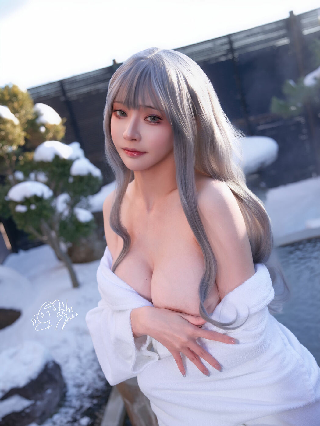 Coser@Machi馬吉 – 温泉浴袍 (25P – 1V)