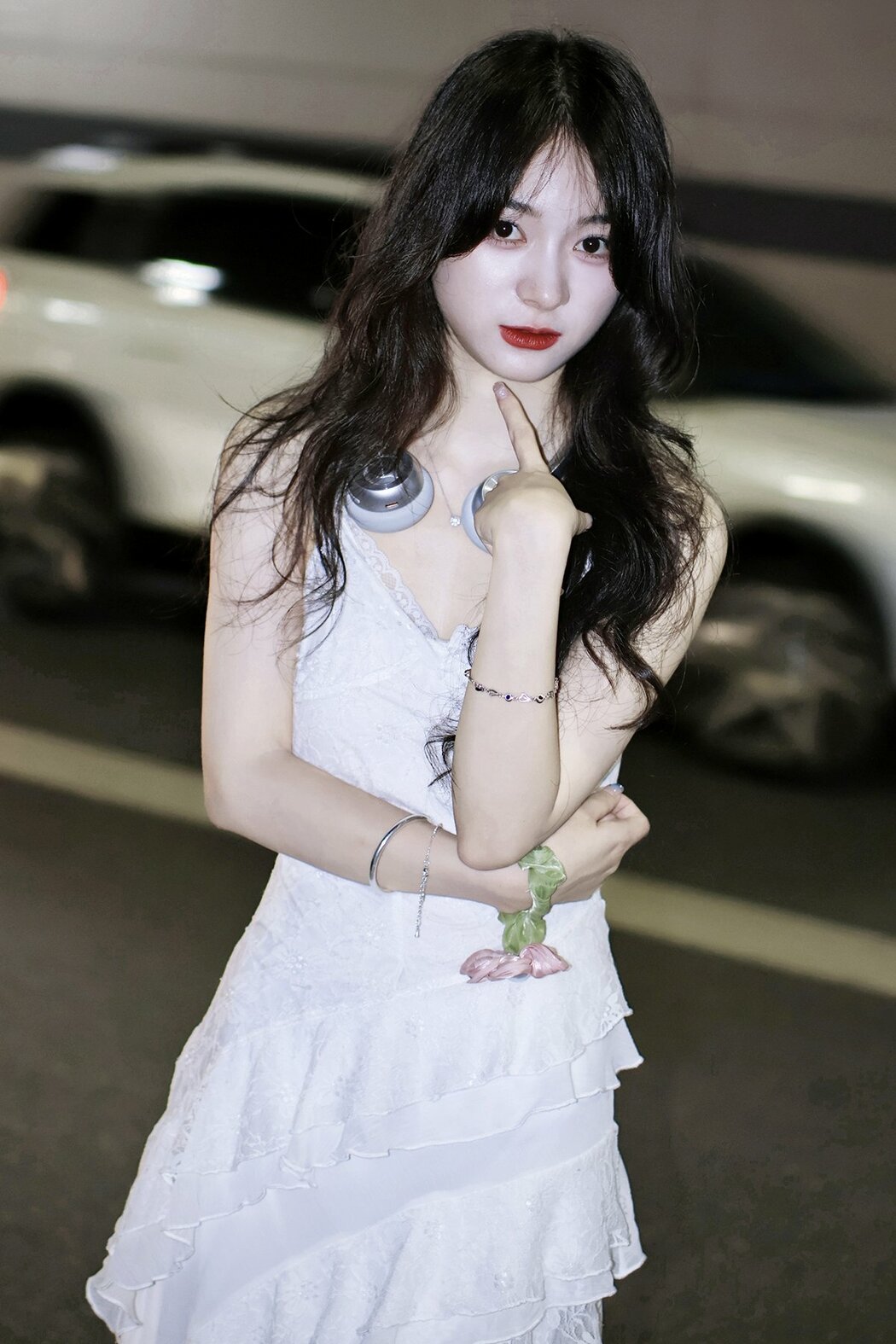 YiTuYu艺图语 Vol.10166 Xue Xue 2233 (16P) Cover Photo