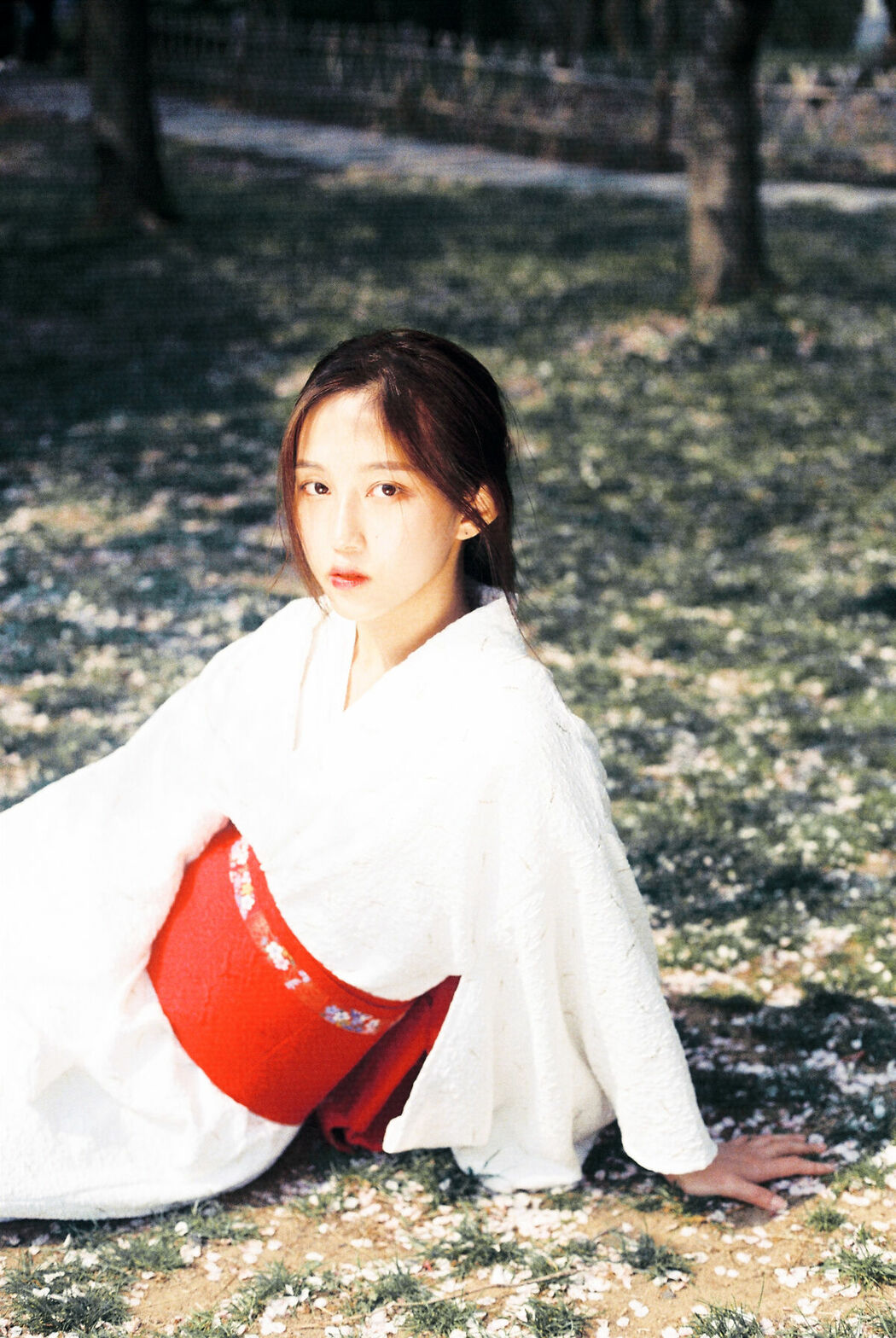 YiTuYu艺图语 Vol.10171 Yi Ming (22P)