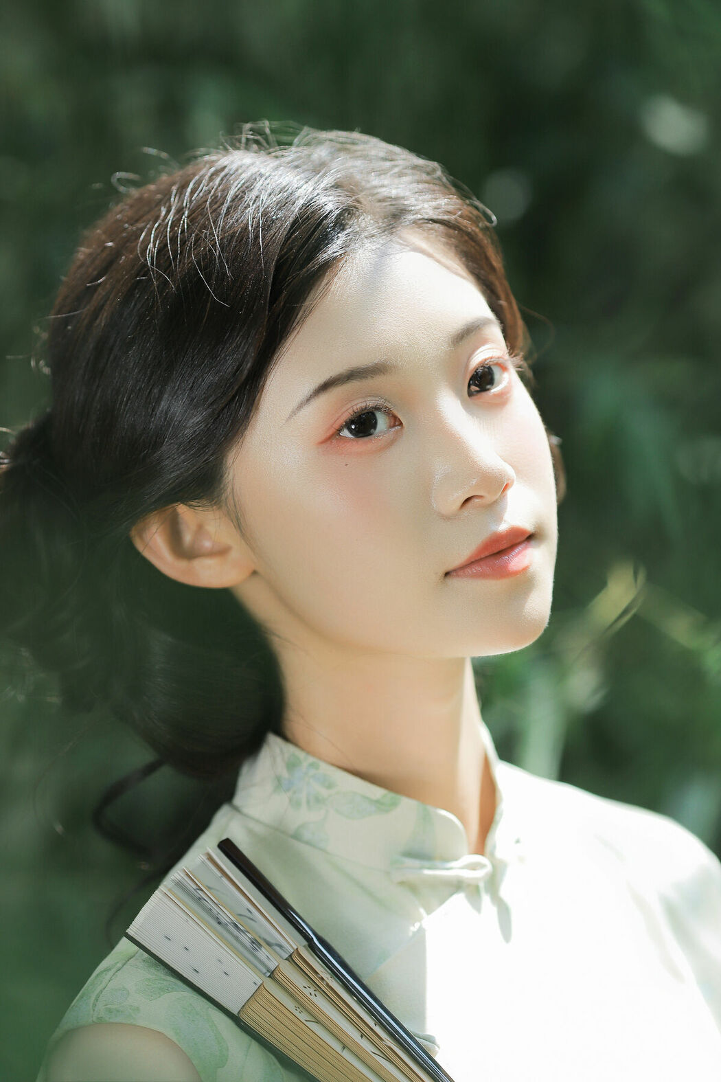 YiTuYu艺图语 Vol.10172 Yi Kou Shao Mai (19P)