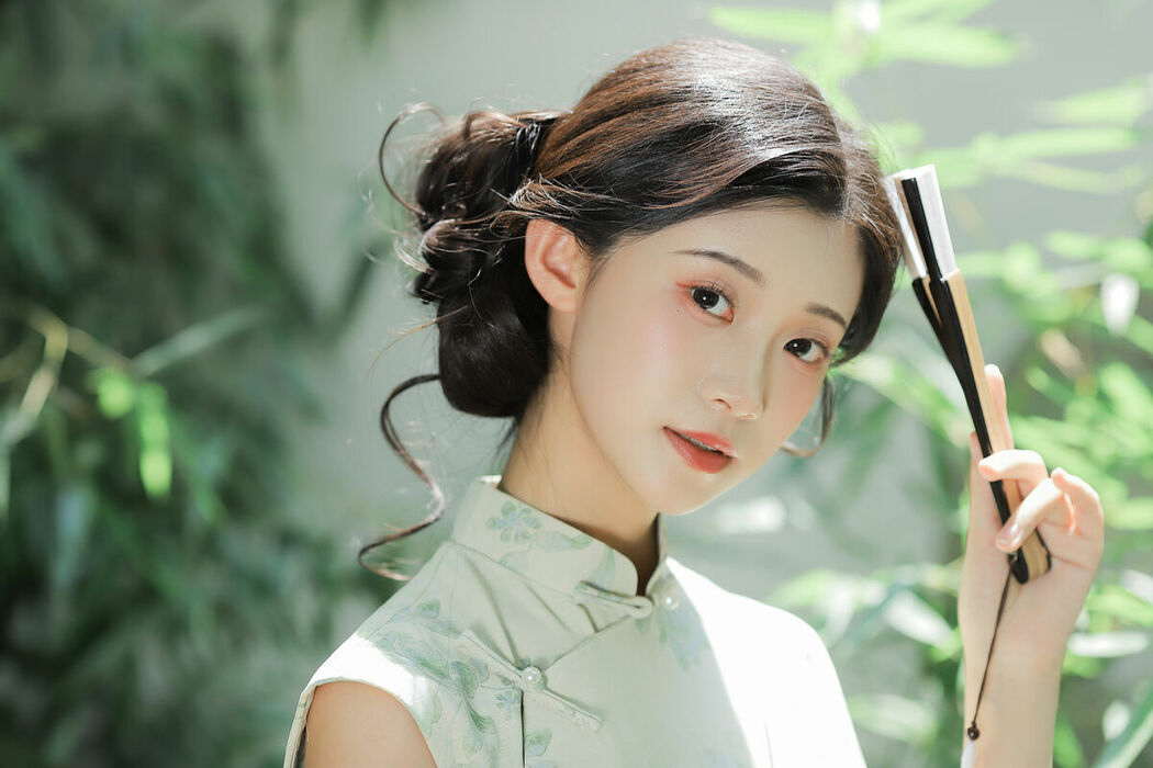 YiTuYu艺图语 Vol.10172 Yi Kou Shao Mai (19P)