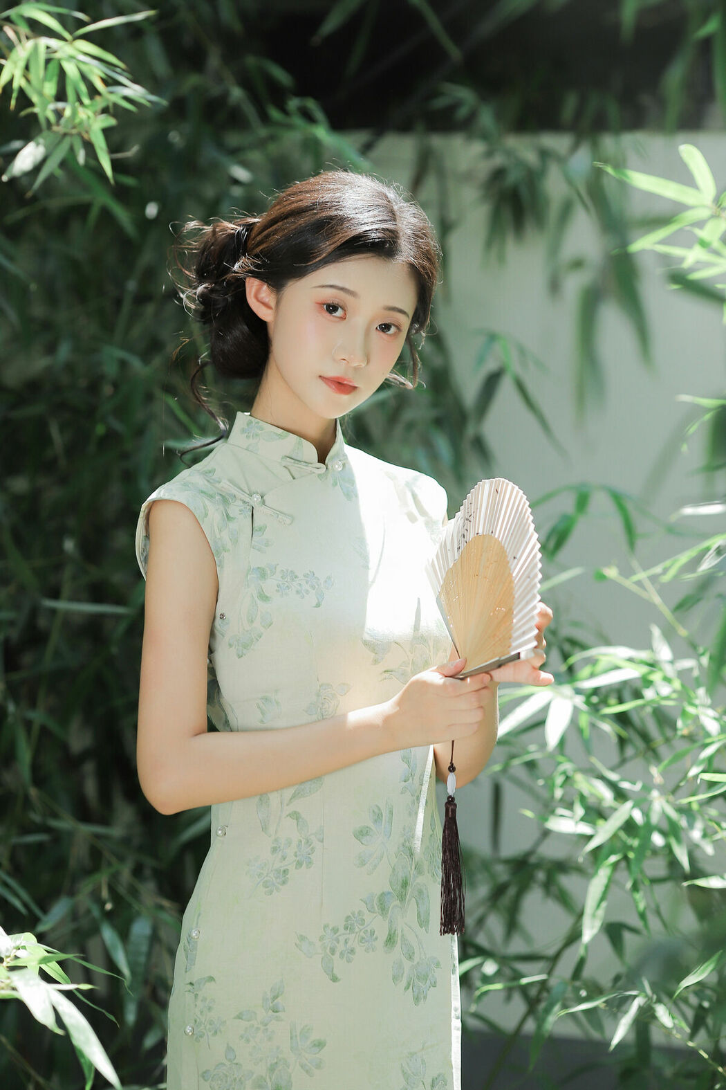 YiTuYu艺图语 Vol.10172 Yi Kou Shao Mai (19P)