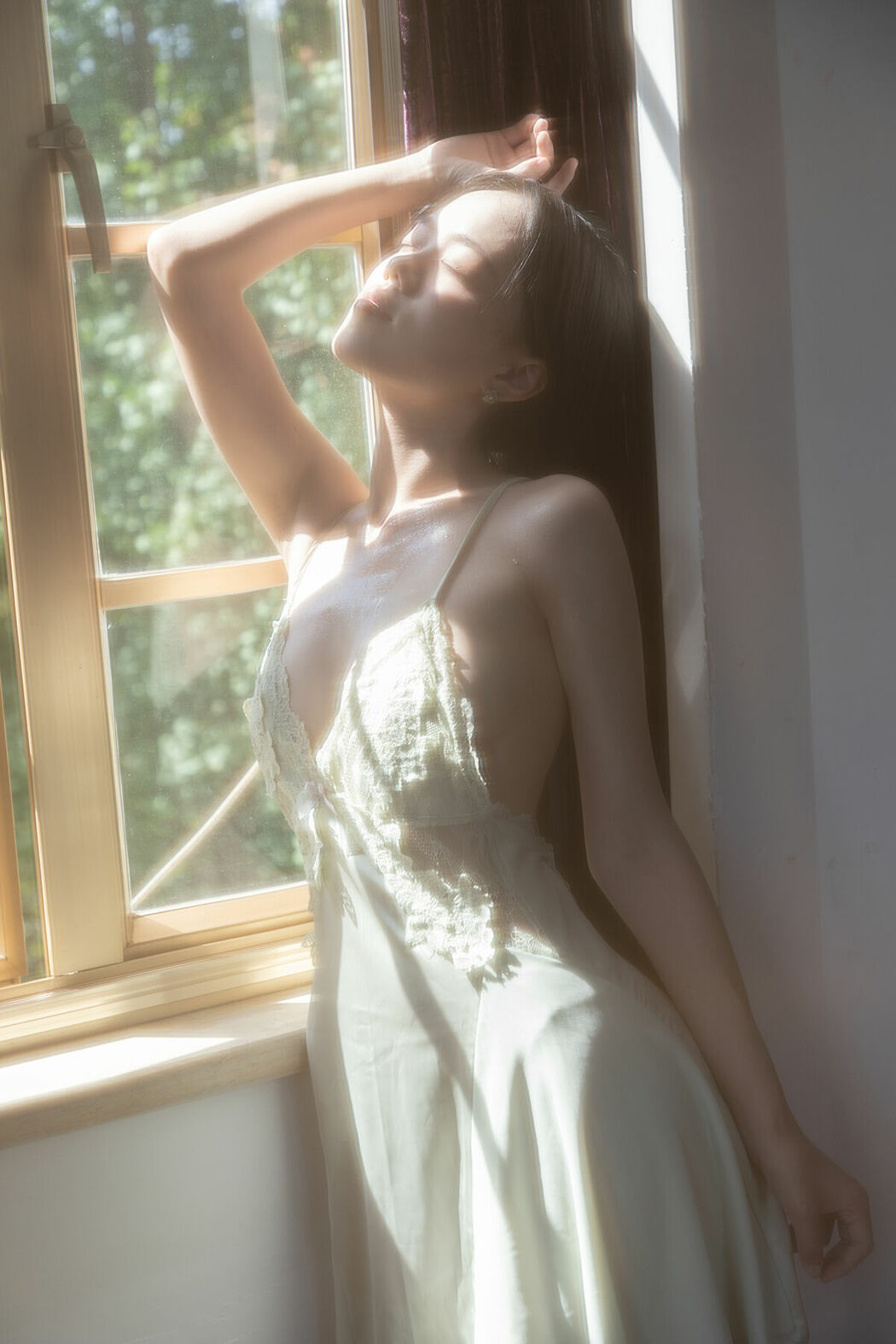 YiTuYu艺图语 Vol.10169 Jie Yun Hua (16P)