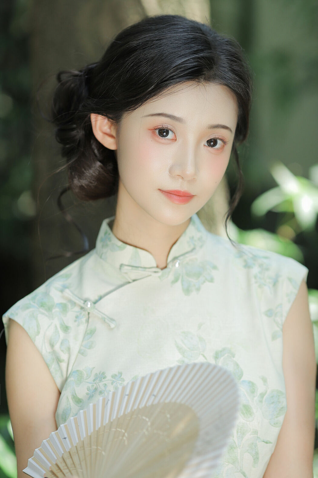 YiTuYu艺图语 Vol.10172 Yi Kou Shao Mai (19P)