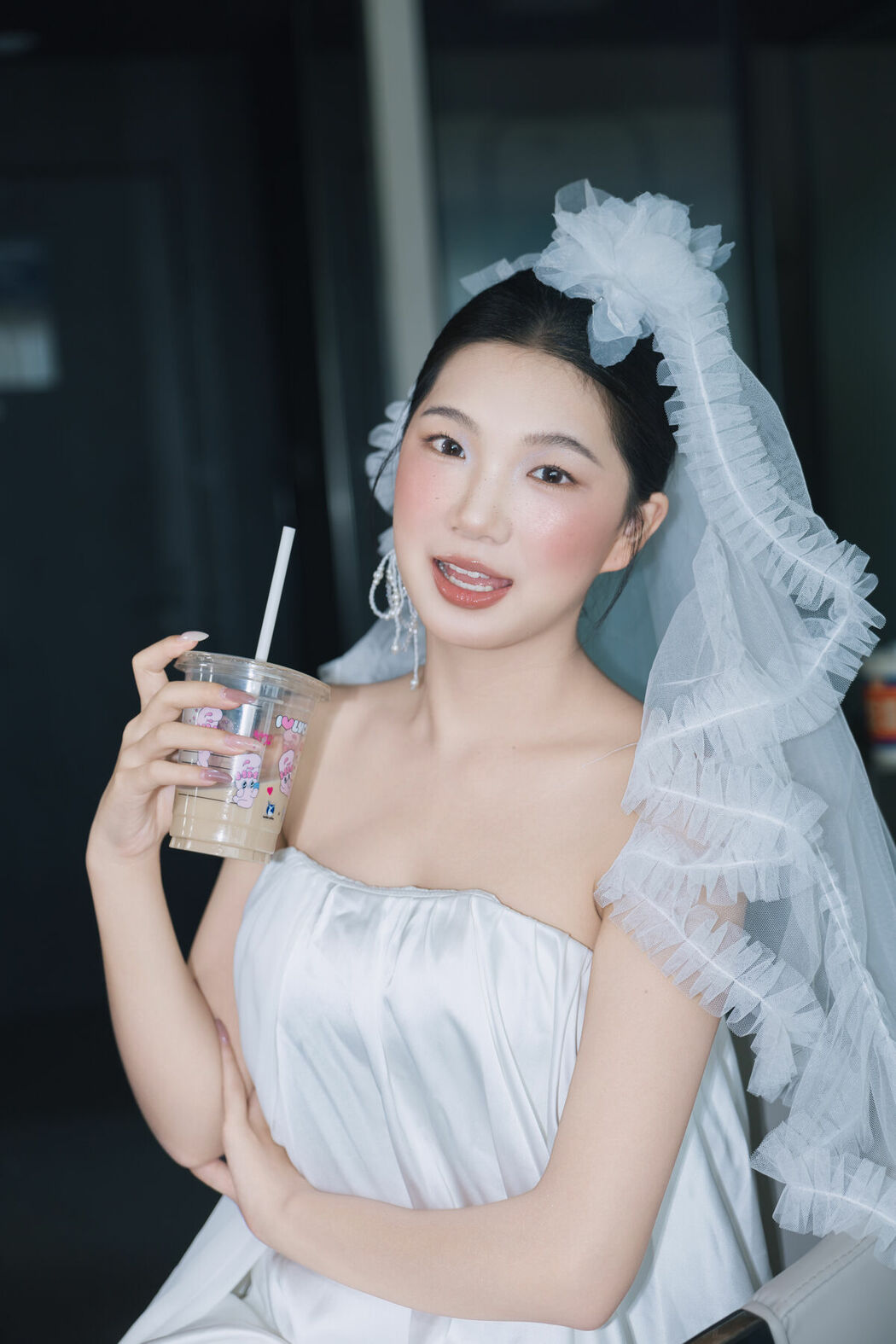 YiTuYu艺图语 Vol.10175 Yi Bei Yang Zhi (42P)