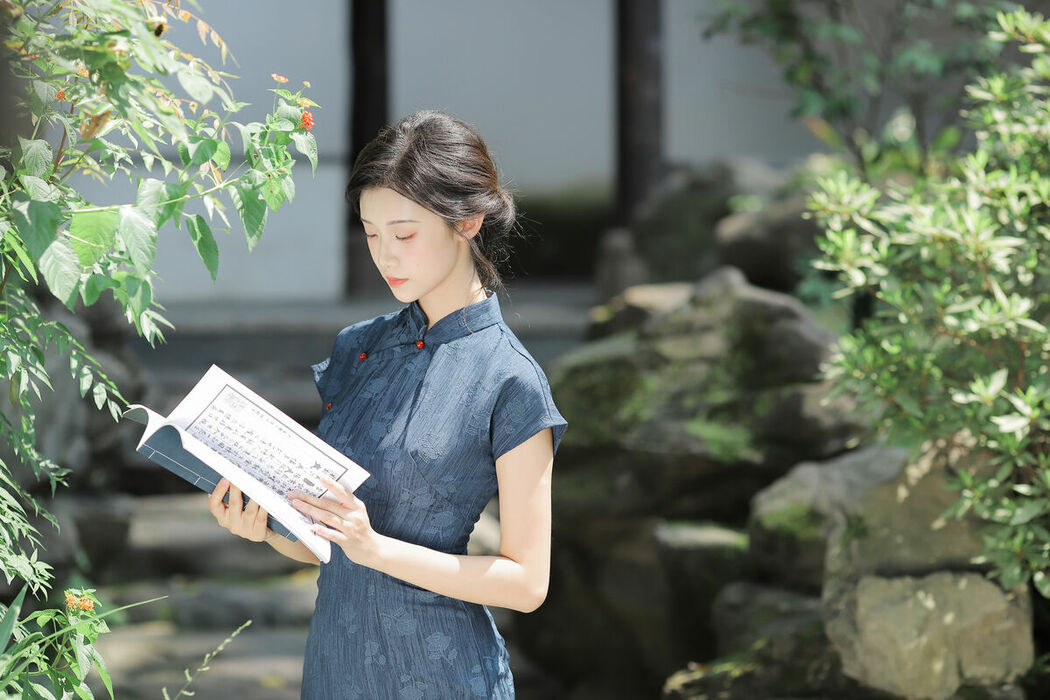 YiTuYu艺图语 Vol.10177 Yi Kou Shao Mai (24P)