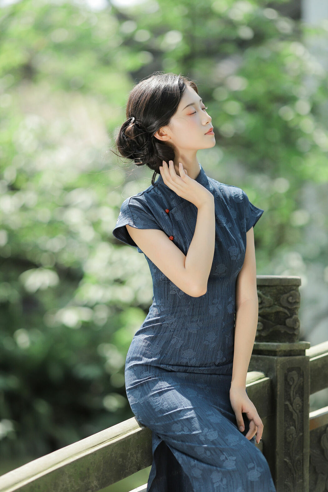 YiTuYu艺图语 Vol.10177 Yi Kou Shao Mai (24P)