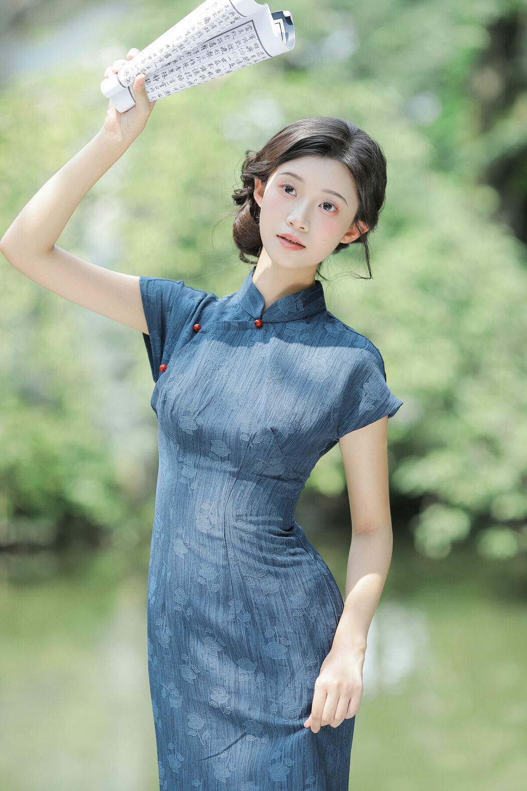 YiTuYu艺图语 Vol.10177 Yi Kou Shao Mai (24P)