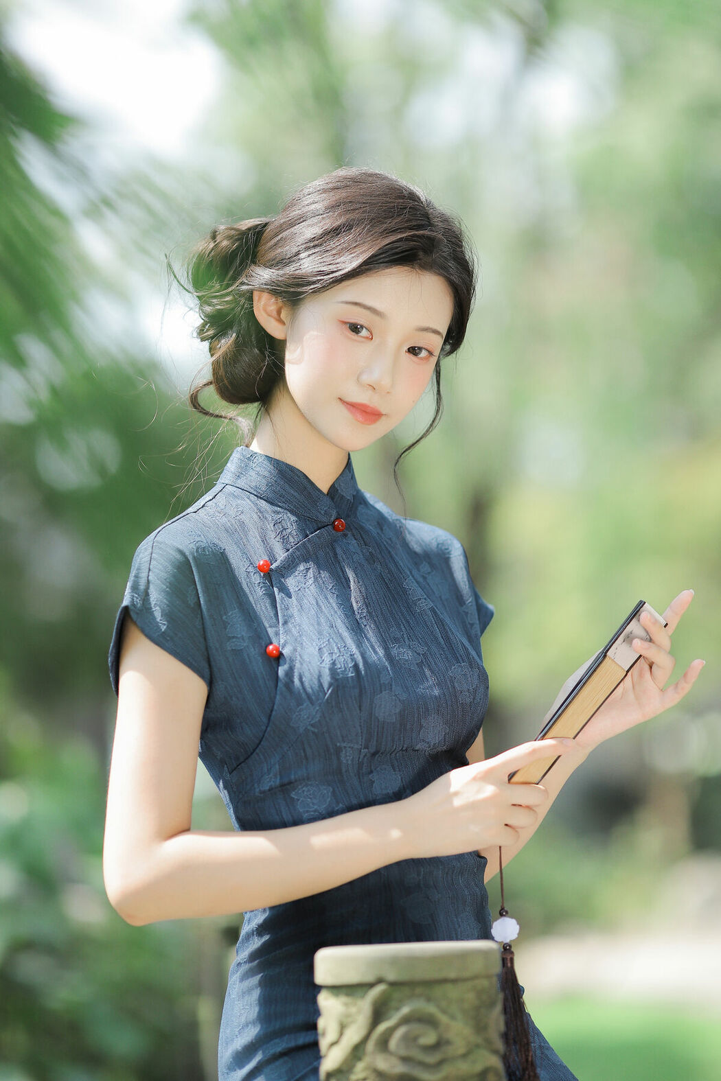 YiTuYu艺图语 Vol.10177 Yi Kou Shao Mai (24P)