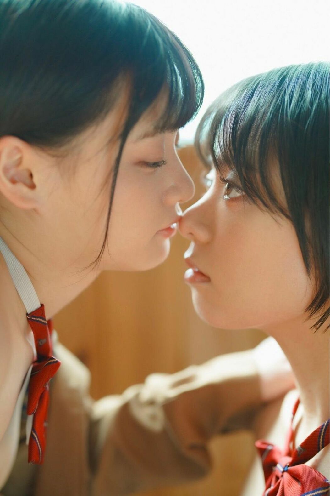 JP Kanon Urara 花音うらら And Monami Suzu もなみ鈴 – Beautiful World (71P)
