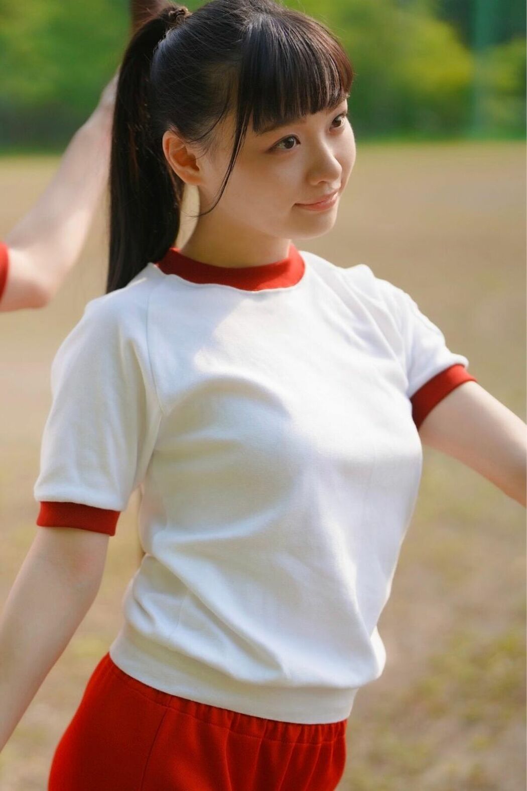 JP Kanon Urara 花音うらら And Monami Suzu もなみ鈴 – Beautiful World (71P)