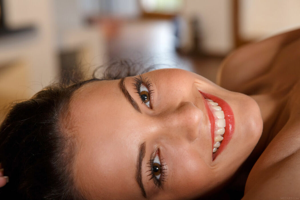 MetArt Sapphira – Debitat Part01 (62P)