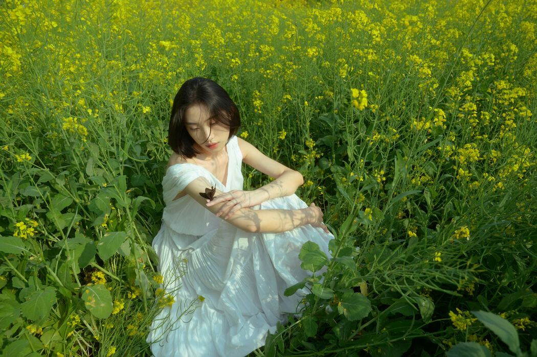 YiTuYu艺图语 Vol.10186 Xin Jie (33P)