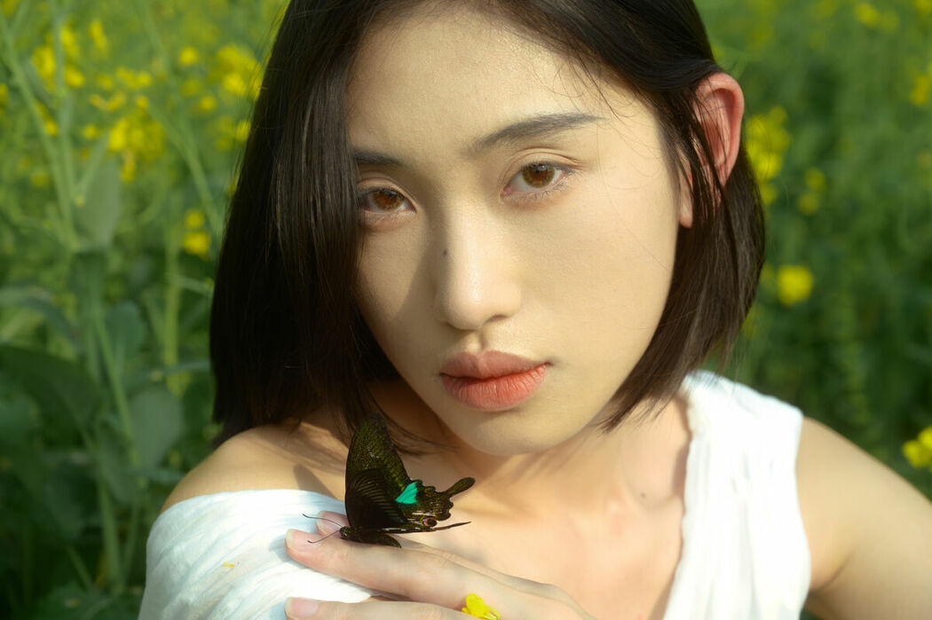 YiTuYu艺图语 Vol.10186 Xin Jie (33P)