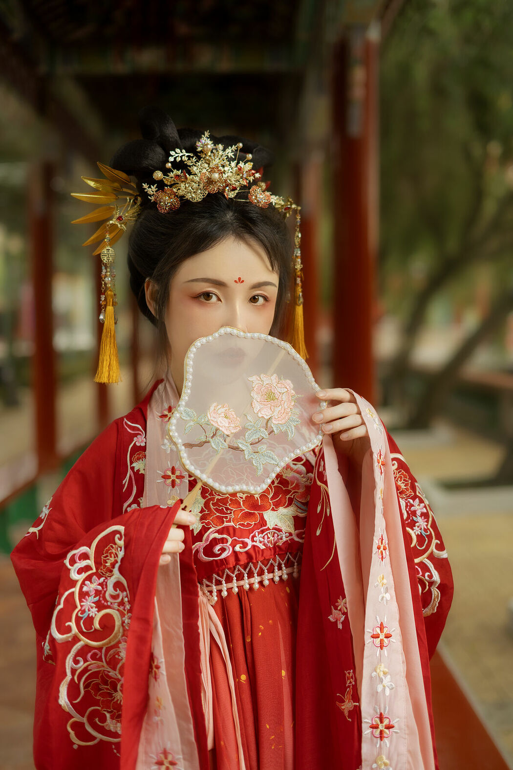 YiTuYu艺图语 Vol.10182 Wen Zi (16P)