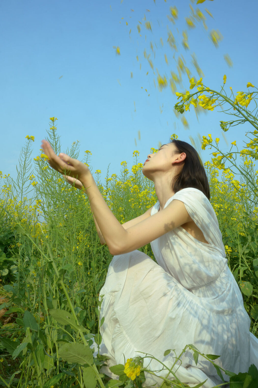 YiTuYu艺图语 Vol.10186 Xin Jie (33P)