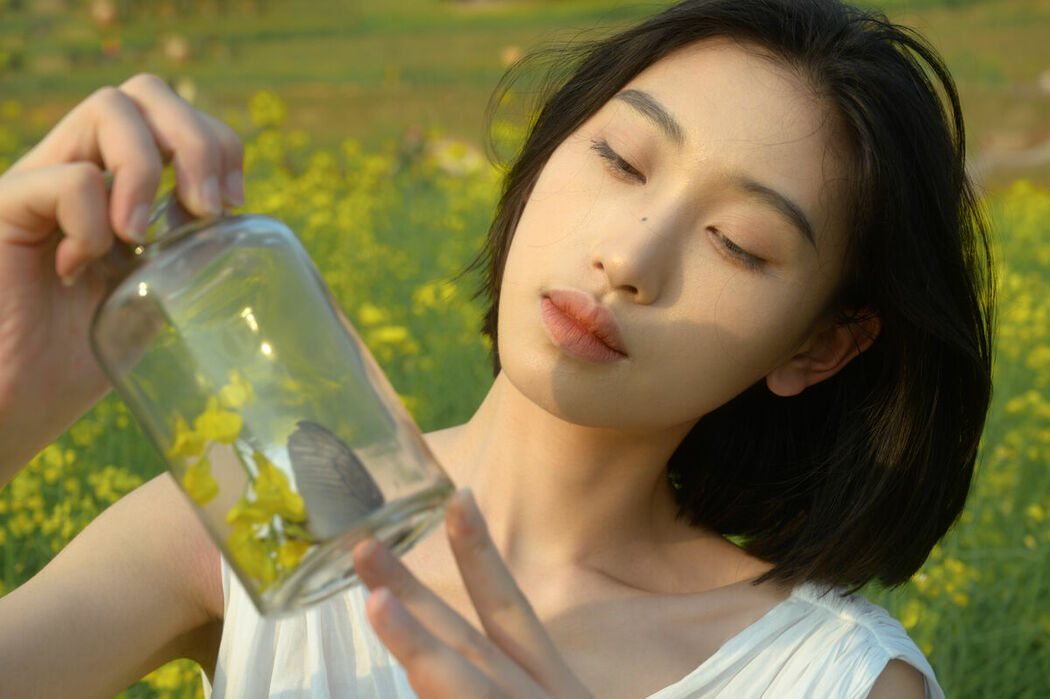 YiTuYu艺图语 Vol.10186 Xin Jie (33P)