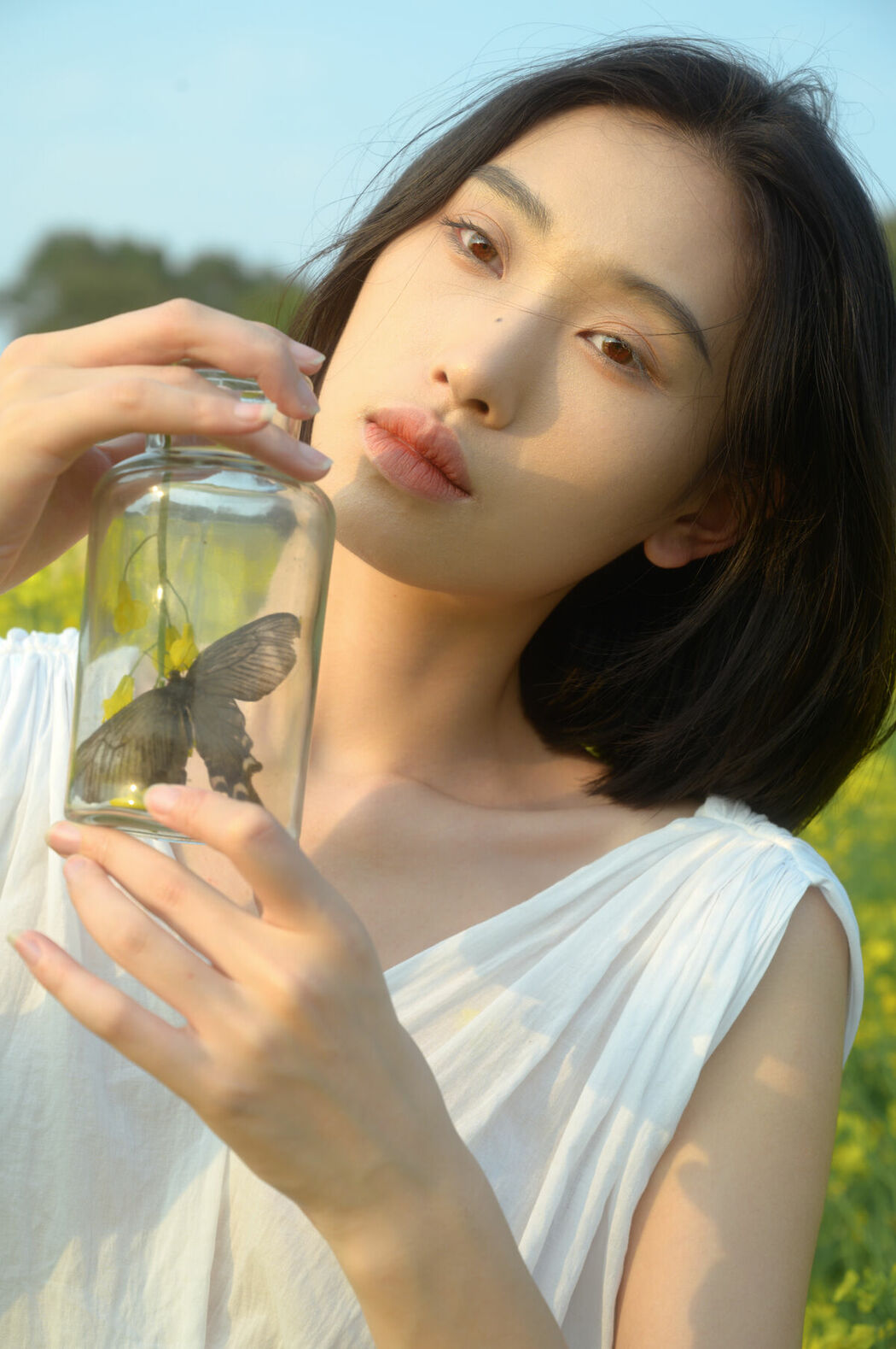 YiTuYu艺图语 Vol.10186 Xin Jie (33P)