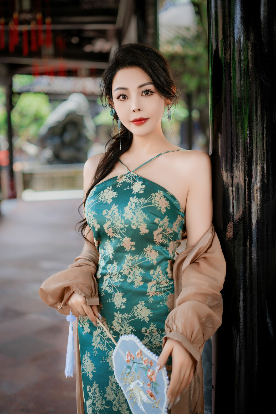 YiTuYu艺图语 Vol.10189 Mi Ni Ai Mei Li (21P)