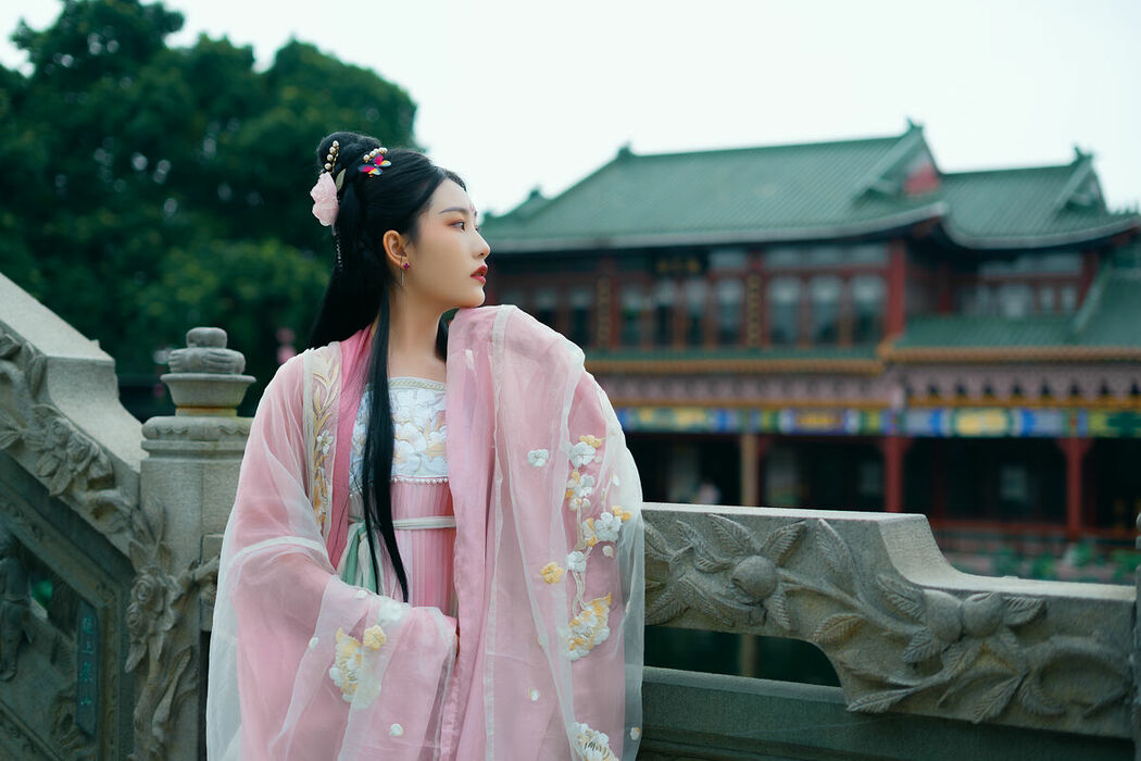 YiTuYu艺图语 Vol.10190 Wen Di (21P)