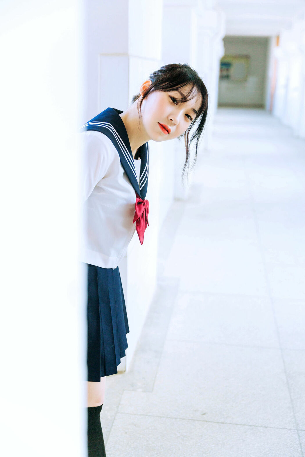 YiTuYu艺图语 Vol.10187 Xin Yi (15P)