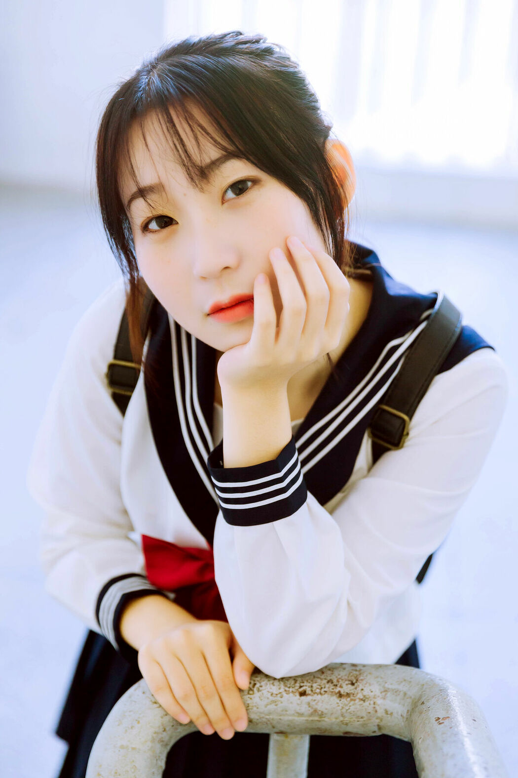 YiTuYu艺图语 Vol.10187 Xin Yi (15P)
