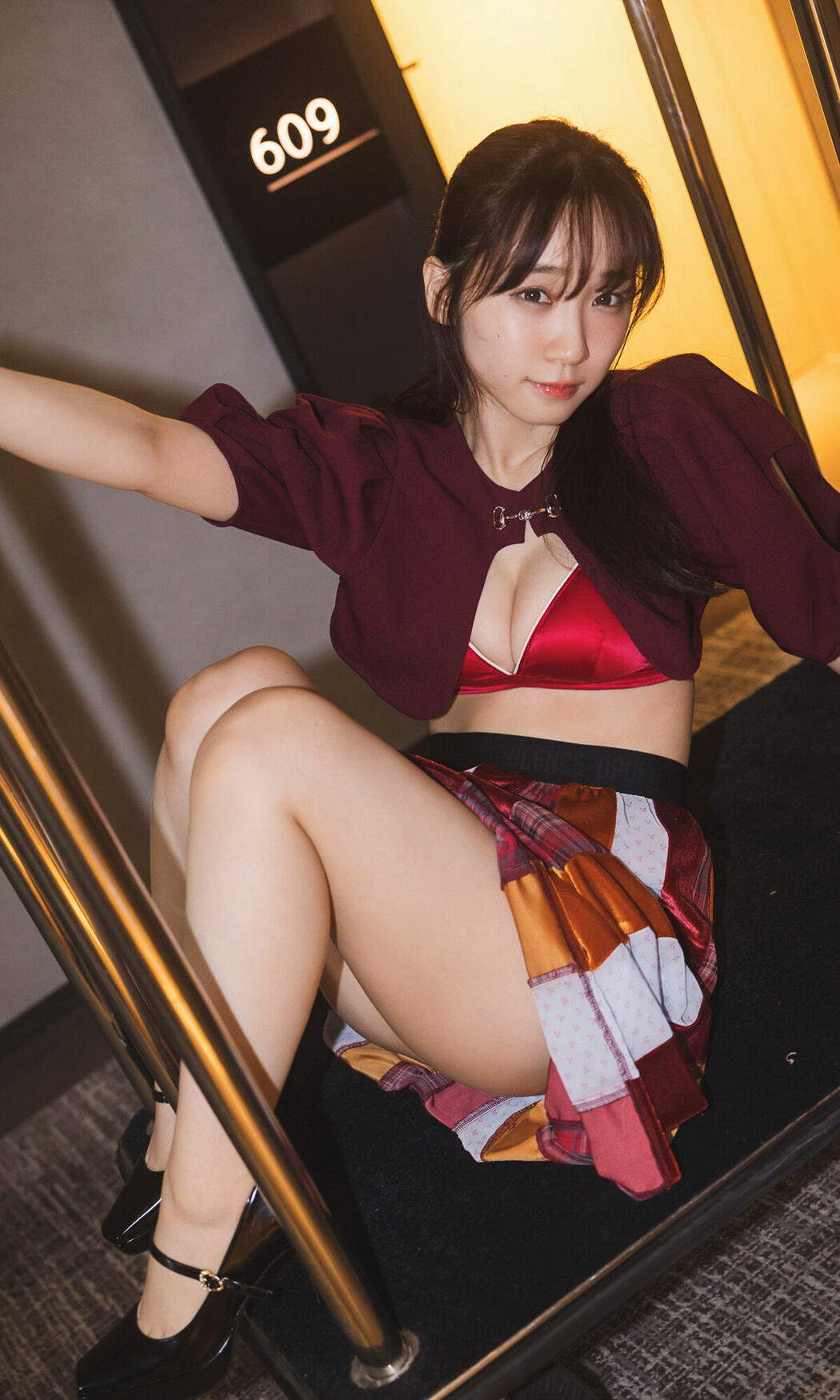 JP Moe Iori 伊織もえ – 週プレ プラス アザーカット集 台湾旅情日記 prologue 週プレ PHOTO BOOK (51P)