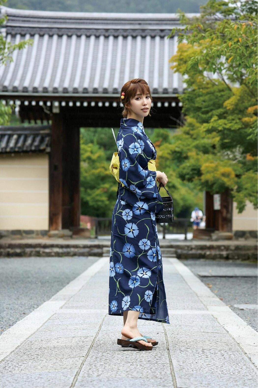JP Shiori Tokunaga 徳永しおり – Travel Guide 旅のしおり (78P)