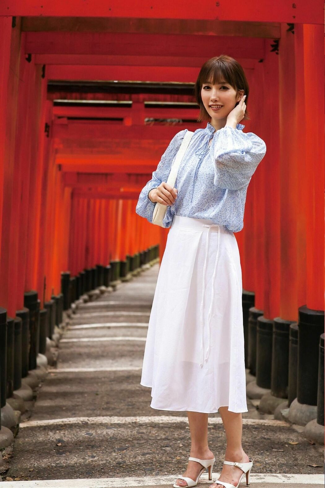 JP Shiori Tokunaga 徳永しおり – Travel Guide 旅のしおり (78P)