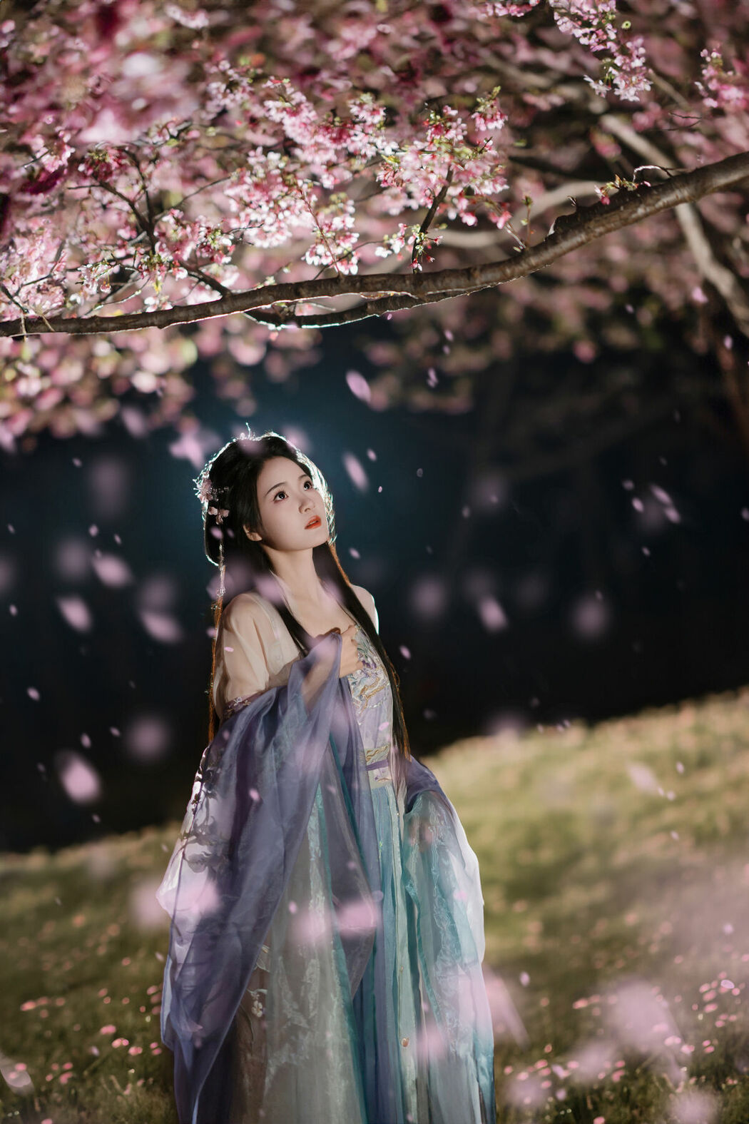 YiTuYu艺图语 Vol.10200 Nan Zhi (15P)
