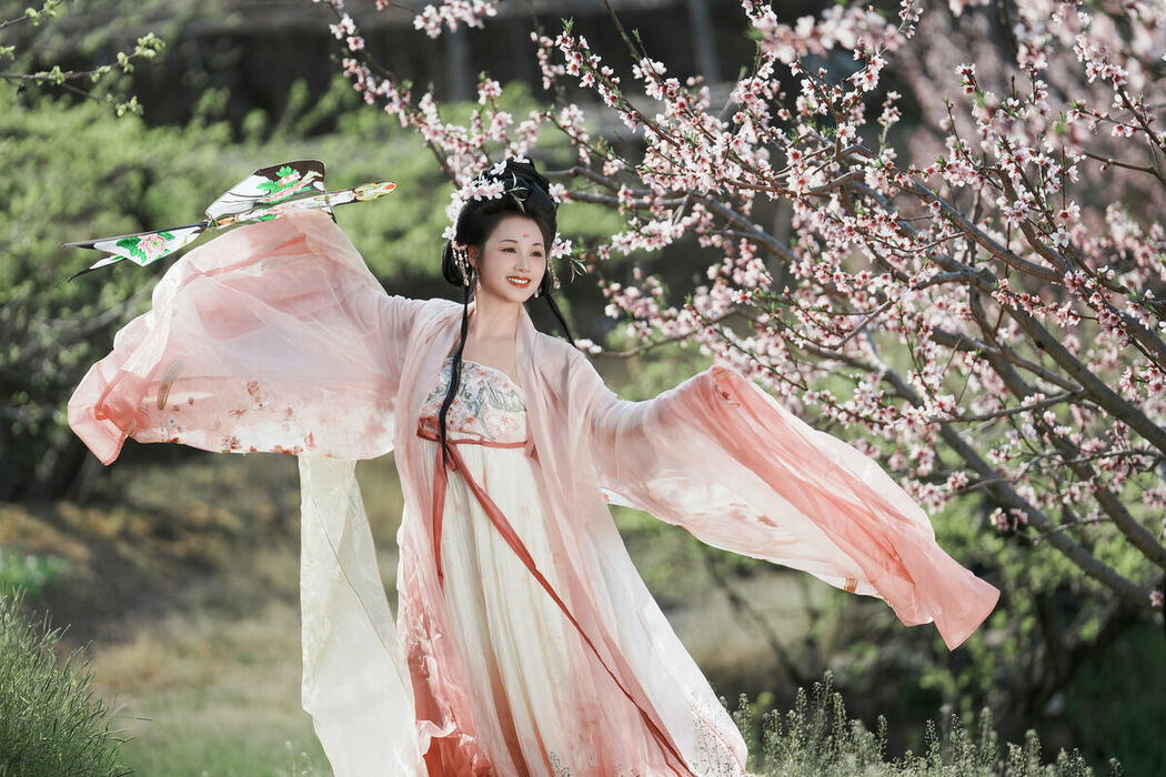 YiTuYu艺图语 Vol.10199 Yang Yang Yang Ya (21P)