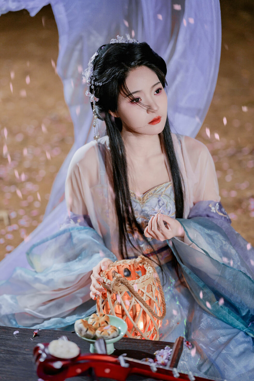 YiTuYu艺图语 Vol.10200 Nan Zhi (15P)