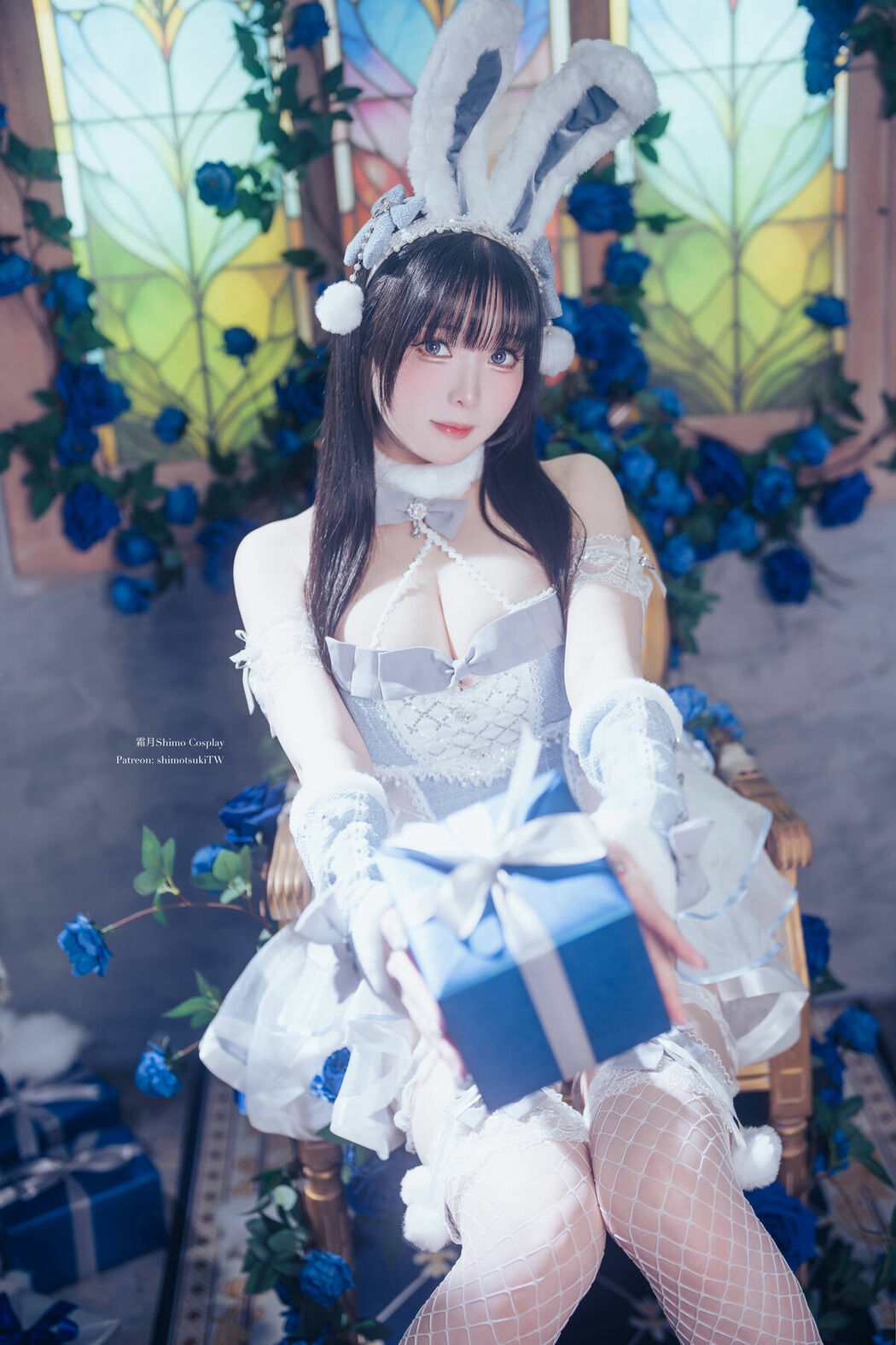 Coser@霜月shimo – 2025 Present 02 (17P – 3V)