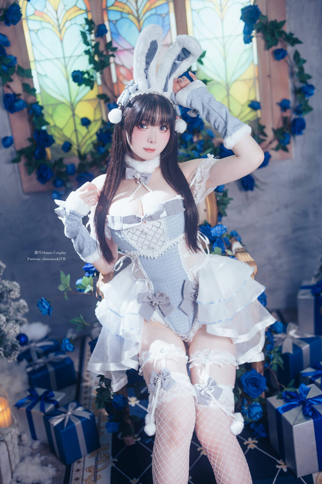 Coser@霜月shimo – 2025 Present 02 (17P – 3V)