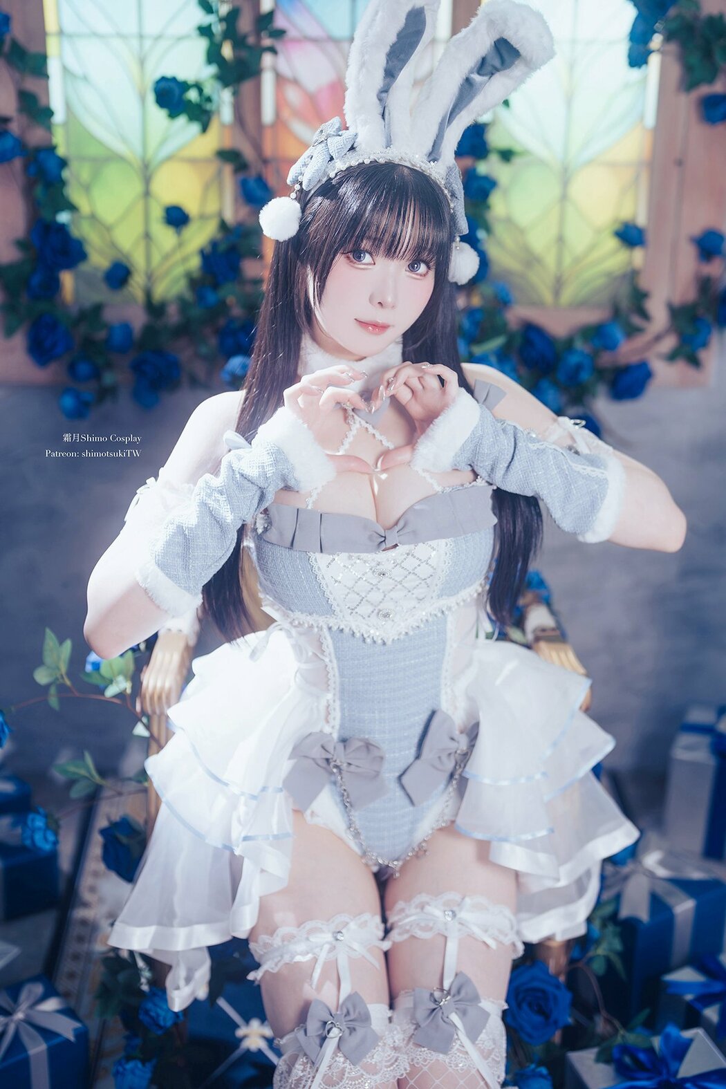 Coser@霜月shimo – 2025 Present 02 (17P – 3V) Cover Photo